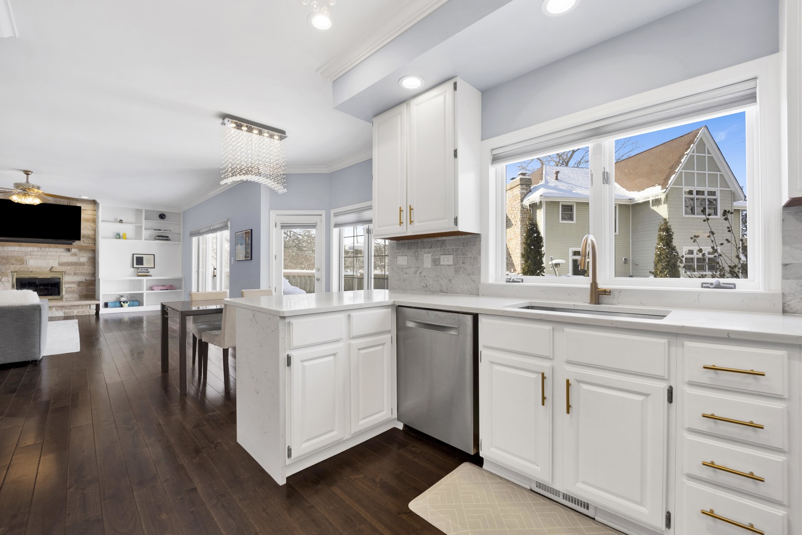 316 South Redfield Court Park Ridge, IL 60068 - Photo 13 of 53