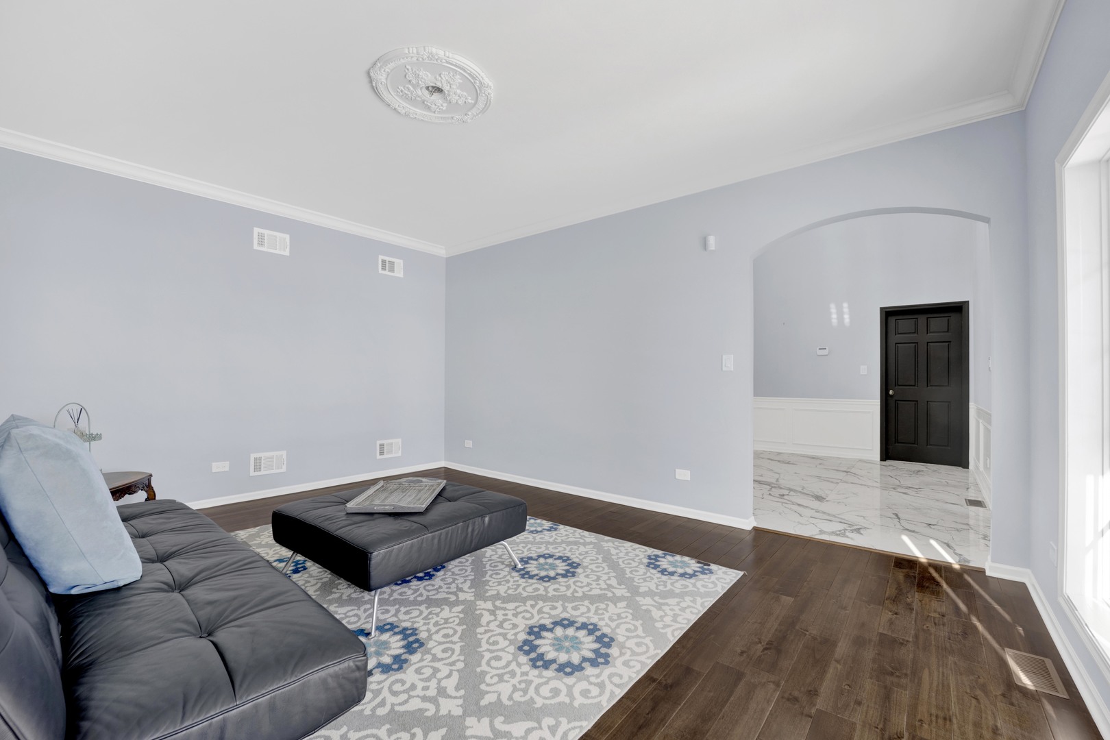 316 South Redfield Court Park Ridge, IL 60068 - Photo 7 of 53