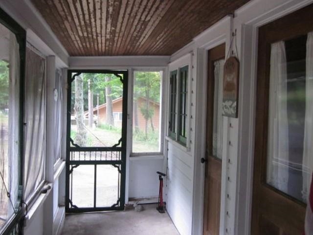 6374 South Dunns Farm Road Maple City, MI 49664 - Photo 18 of 20 1814553-17.JPG