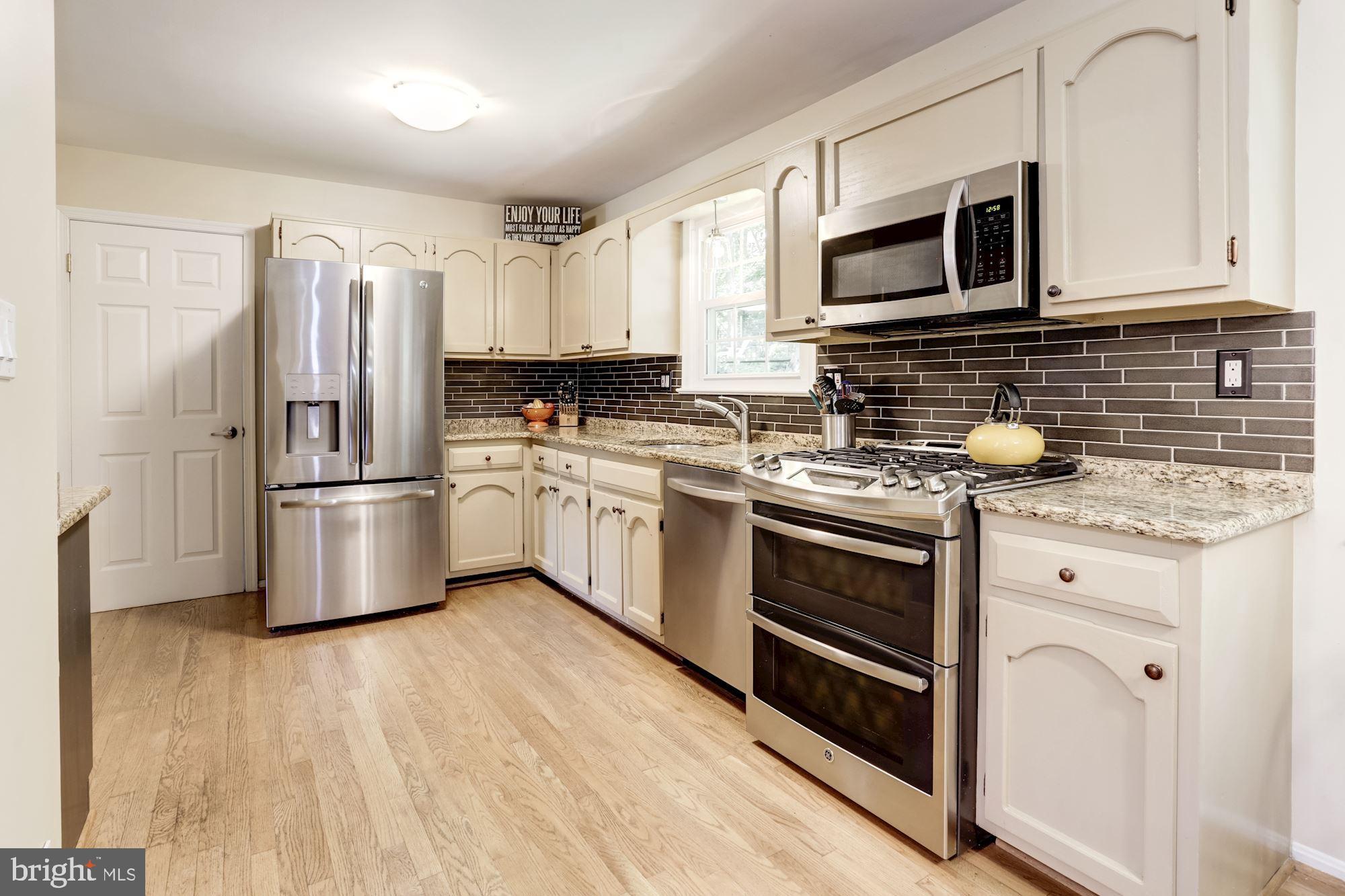 1336 Winding Waye Lane Silver Spring, MD 20902 - Photo 13 of 48
