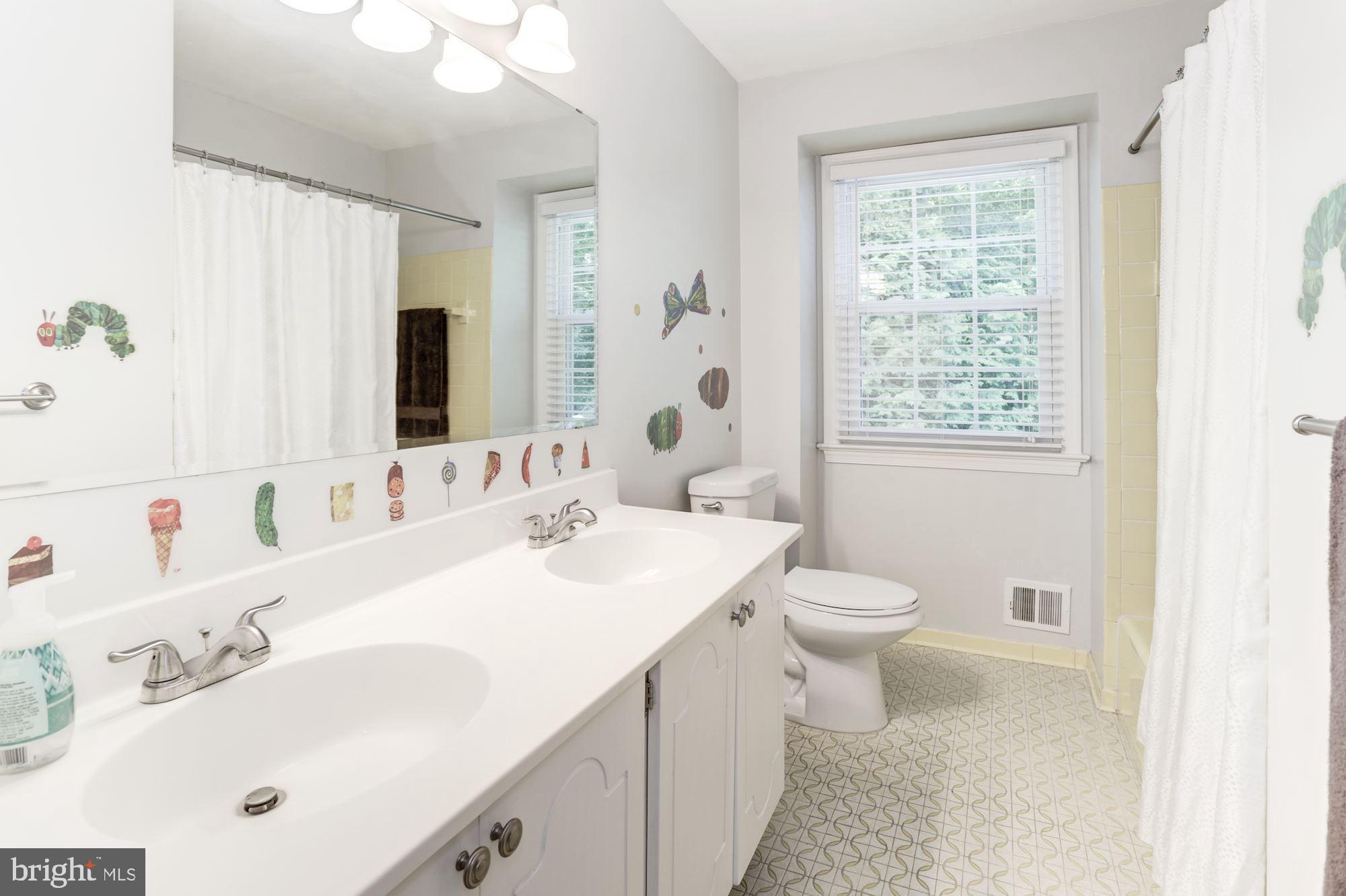1336 Winding Waye Lane Silver Spring, MD 20902 - Photo 34 of 48