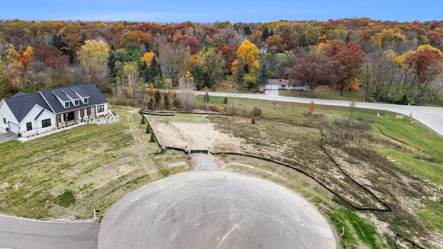 $170,000 | 510 Antler Court, Saline, MI 48176