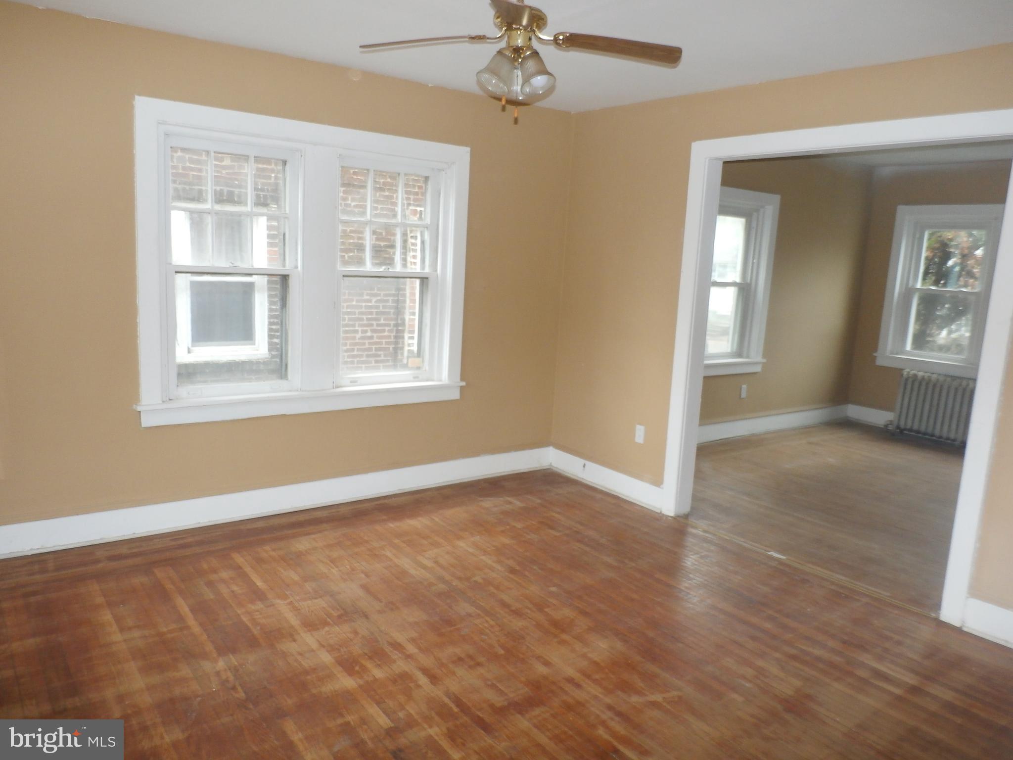 23 East Mowry Street Chester, PA 19013 - Photo 7 of 12 Dining room
