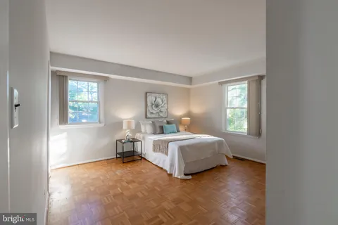 $179,900 | 349 Homeland Southway, Unit 2B, Baltimore, MD 21212