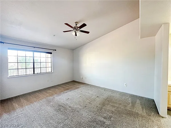 $1,840 | 2851 South Valley View Boulevard, Unit 1071, Las Vegas, NV 89102