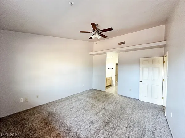 $1,840 | 2851 South Valley View Boulevard, Unit 1071, Las Vegas, NV 89102