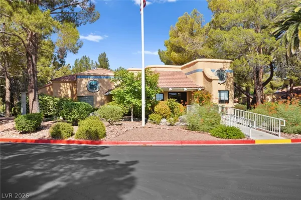 $1,840 | 2851 South Valley View Boulevard, Unit 1071, Las Vegas, NV 89102