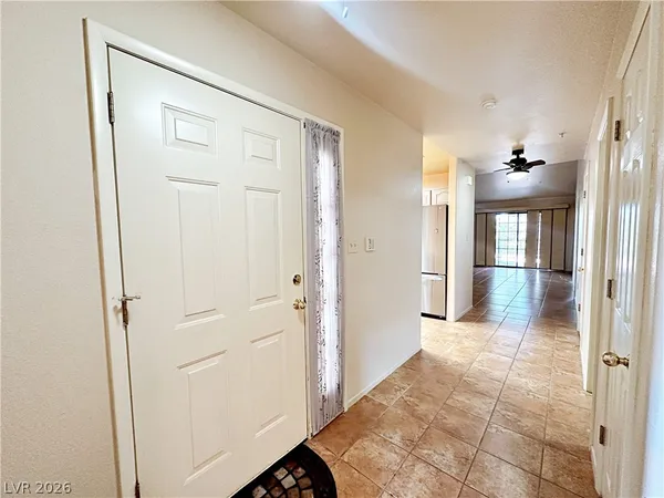 $1,840 | 2851 South Valley View Boulevard, Unit 1071, Las Vegas, NV 89102