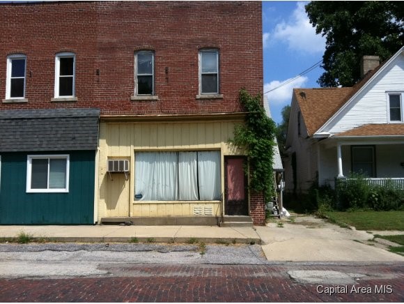 1149 West Governor Street Springfield, IL 62704 - Photo 1 of 3 Gallery Image 1