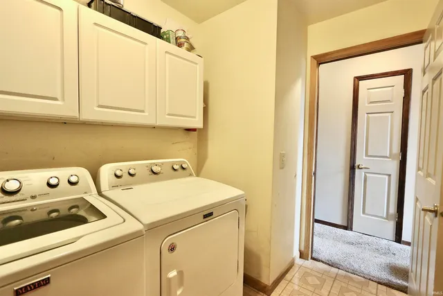 $850,000 | 189 East State Road, Fremont, IN 46737