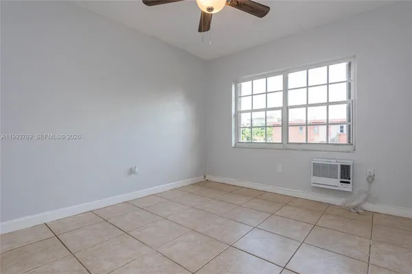$1,800 | 3671 Southwest 11th Street, Unit 9B, Miami, FL 33135