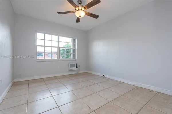 $1,800 | 3671 Southwest 11th Street, Unit 9B, Miami, FL 33135