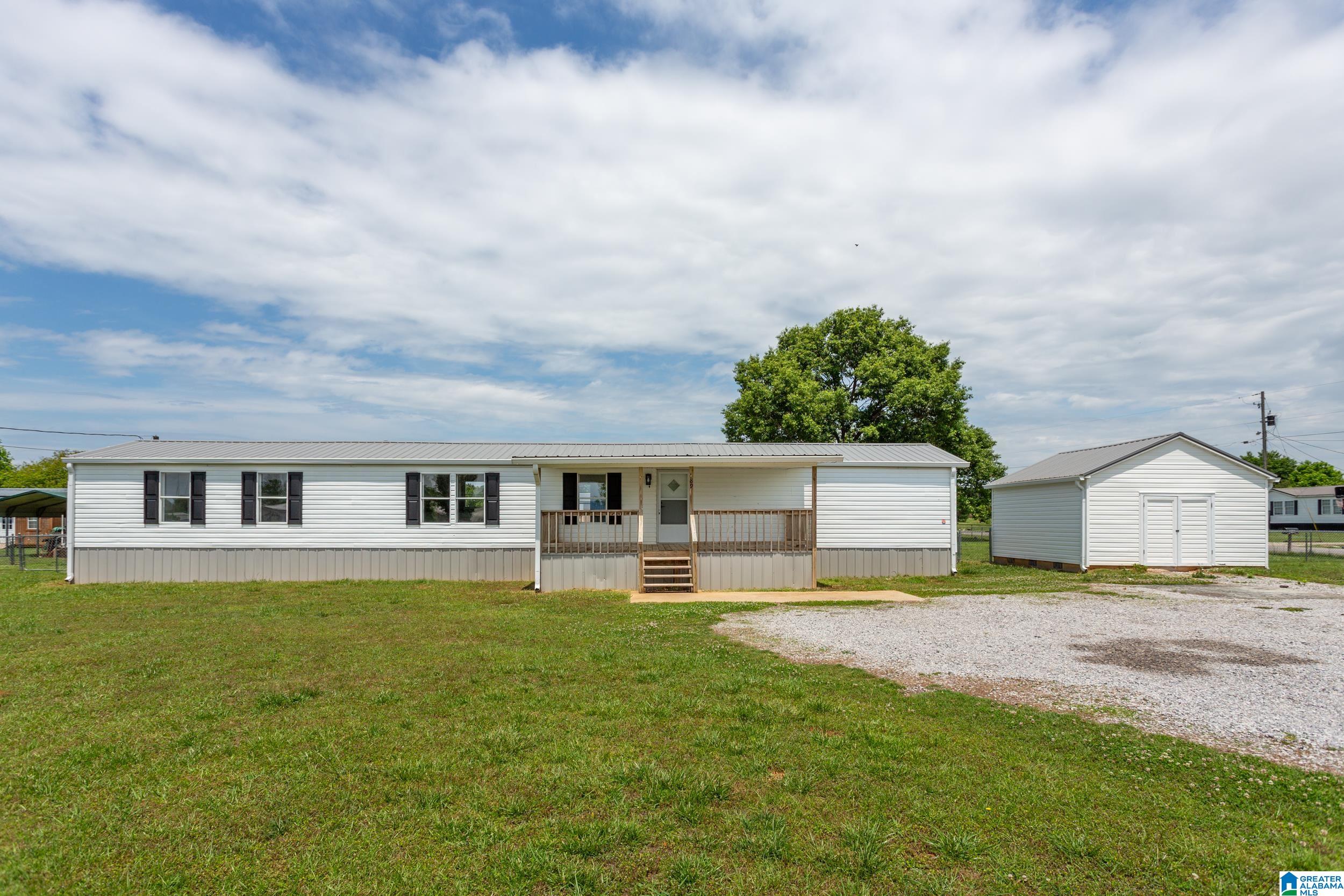 189 Arika Lane Ohatchee, AL 36271 - Photo 1 of 33