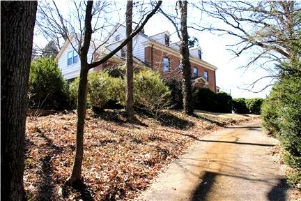 864 Dexter Road Roanoke, VA 24019 - Photo 1 of 1 Front