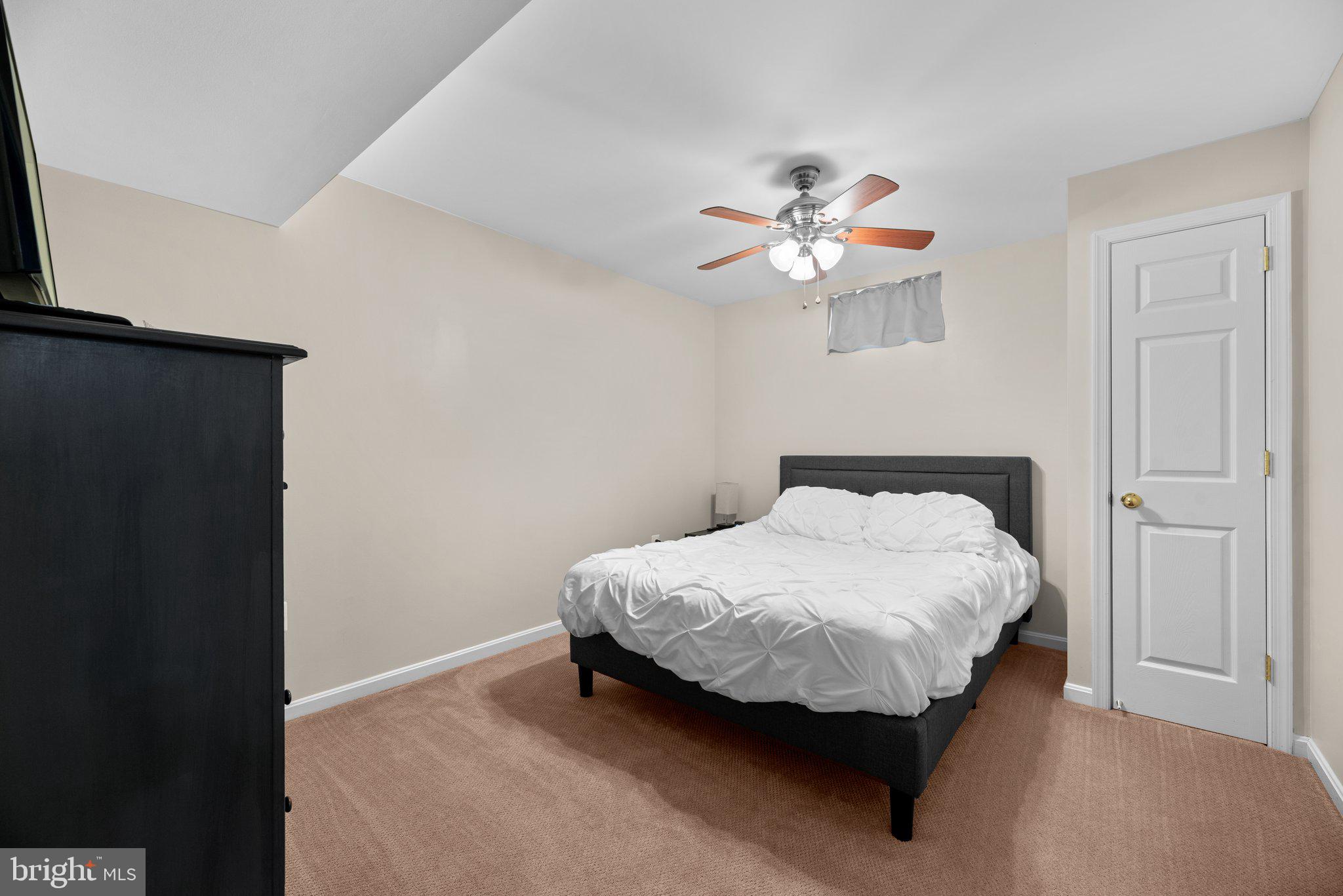 13909 Rockingham Road Germantown, MD 20874 - Photo 28 of 42 Gallery Image 28