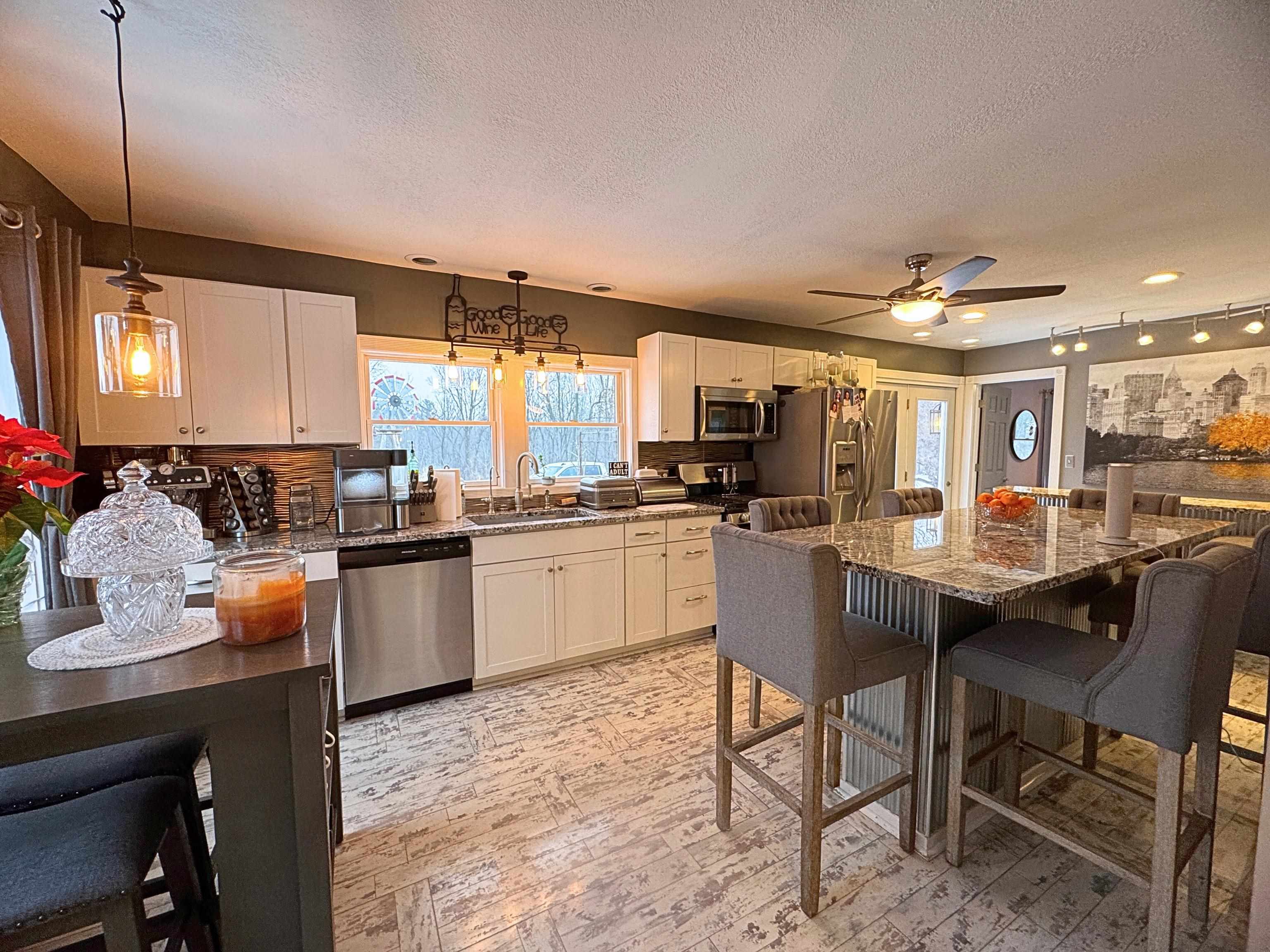 8314 Birch Run Road Millington, MI 48746 - Photo 8 of 49 50165173-76a9feee-f3ca-49a0-ac34-4835019f4367.JPG