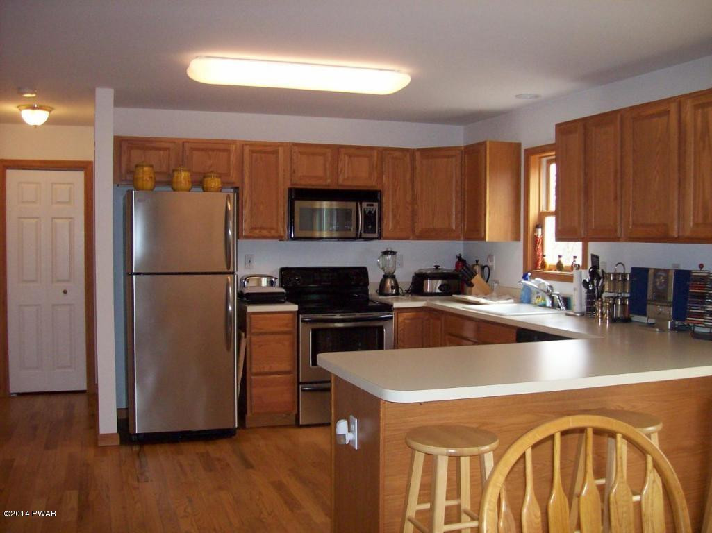 166 Caribou Road Dingmans Ferry, PA 18328 - Photo 8 of 15 Gallery Image 8