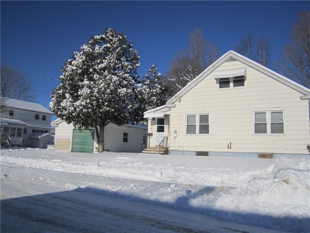 76 Congress Street Millinocket, ME 04462 - Photo 5 of 29 Photo