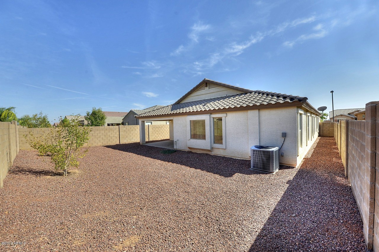 17662 West Charter Oak Road Surprise, AZ 85388 - Photo 16 of 17 Exterior_Back