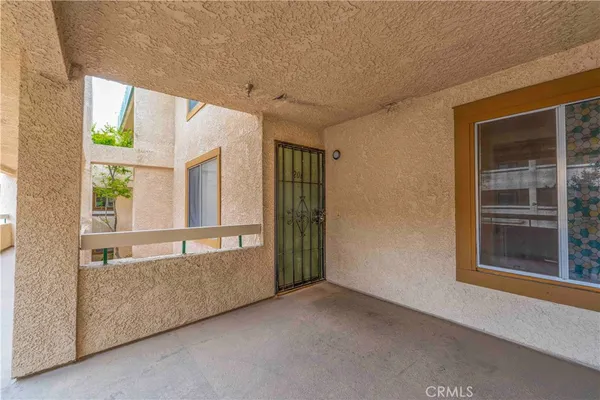 $449,000 | 12121 Centralia Street, Unit 206, Lakewood, CA 90715
