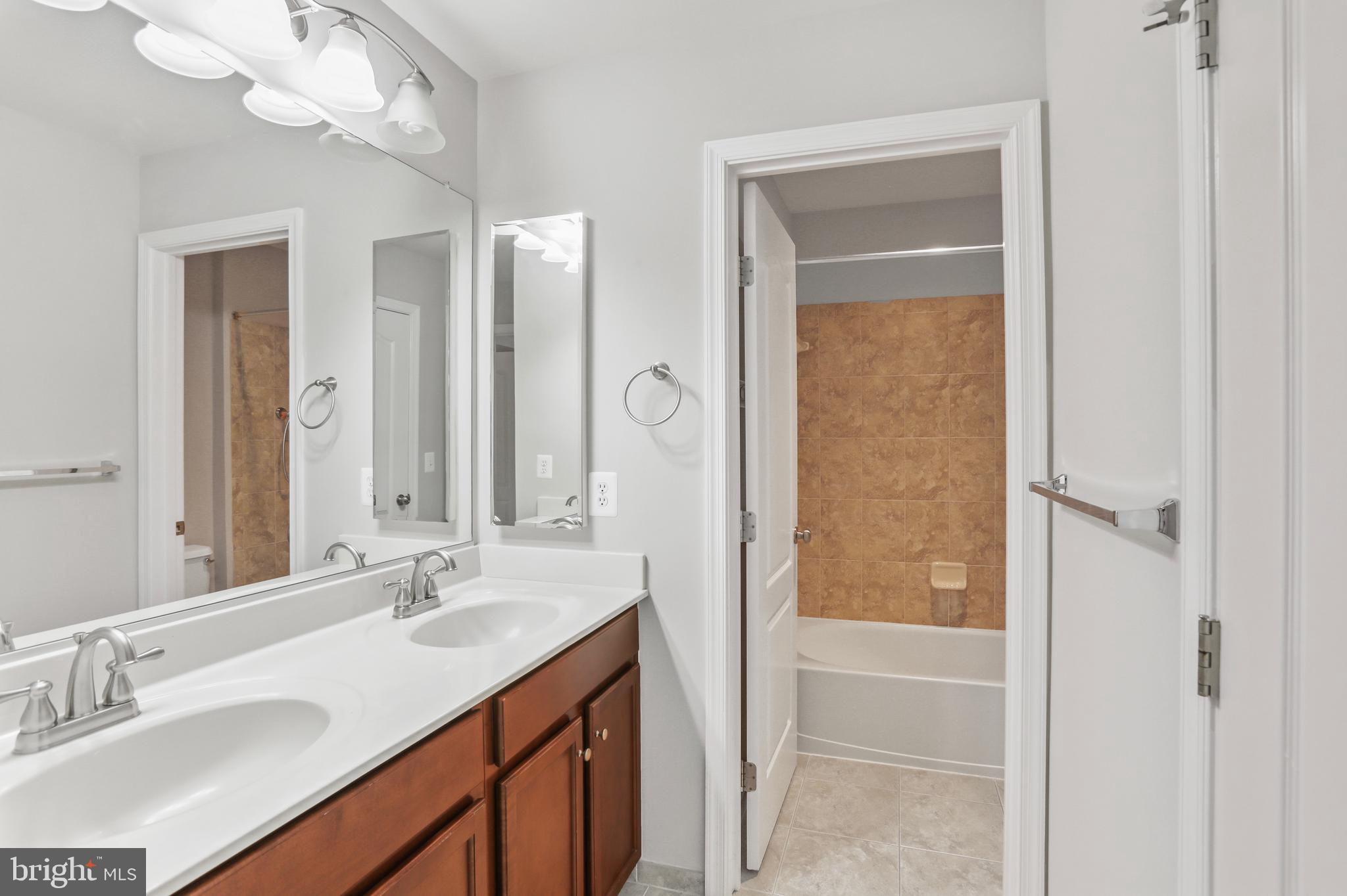 23291 Virginia Rae Court Ashburn, VA 20148 - Photo 20 of 50