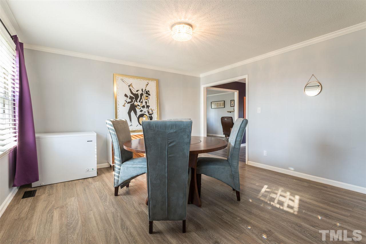 5300 Duraleigh Road Raleigh, NC 27612 - Photo 11 of 25 Gallery Image 11