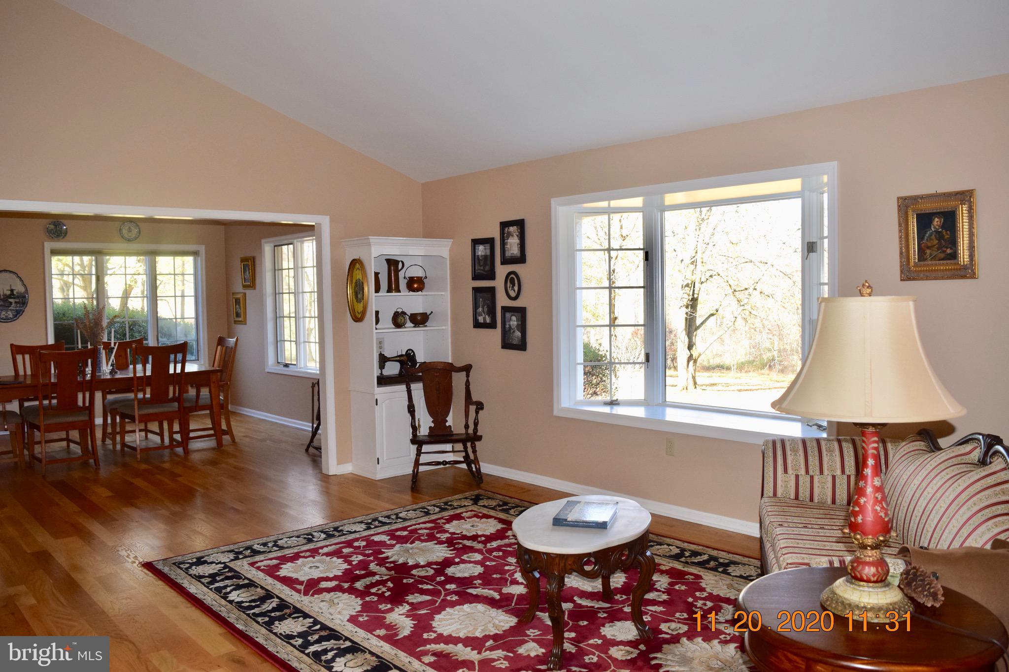 34 Wedgewood Road Newark, DE 19711 - Photo 11 of 42 Open concept floor plan!
