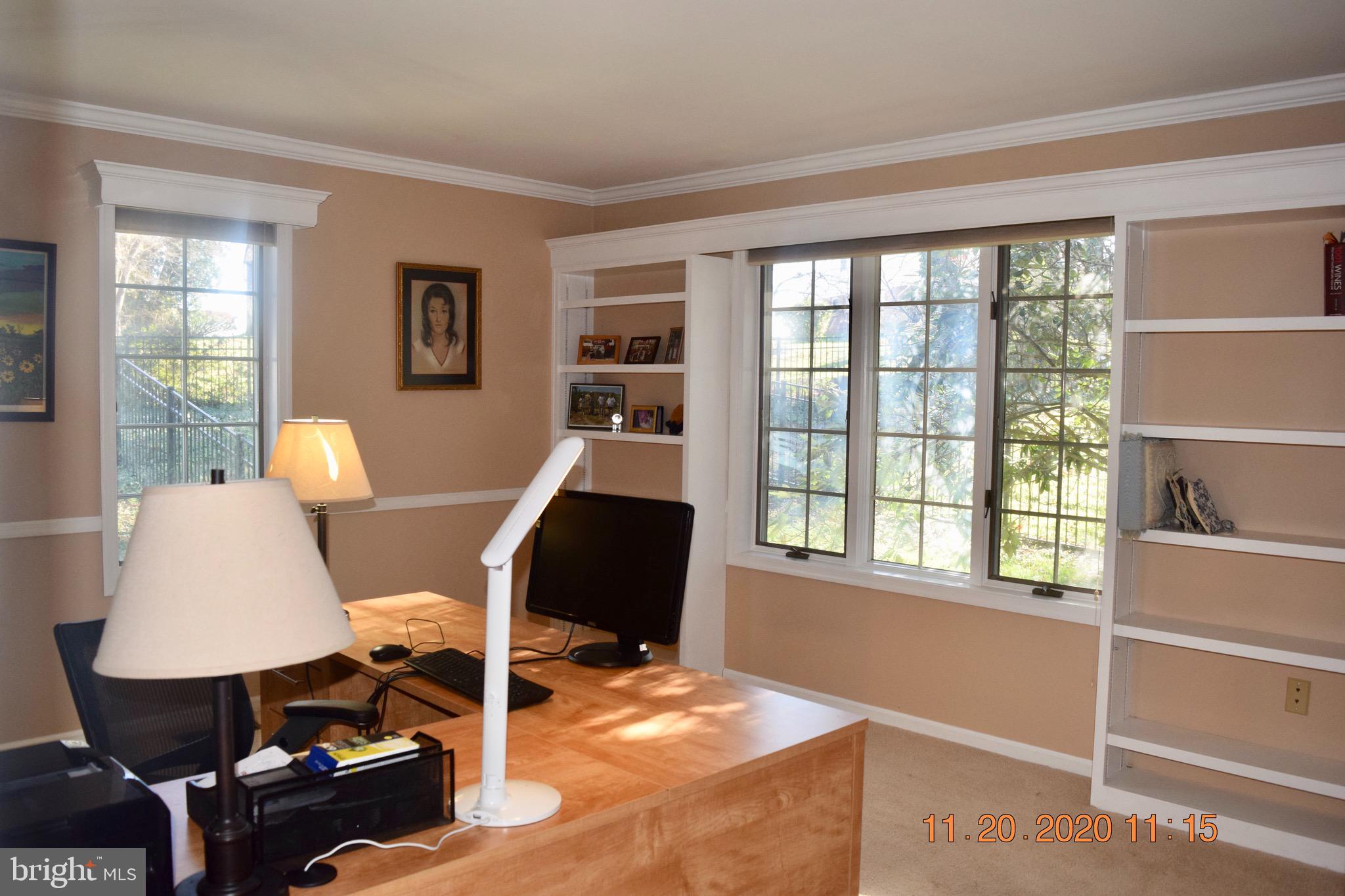 34 Wedgewood Road Newark, DE 19711 - Photo 21 of 42 First floor private study!