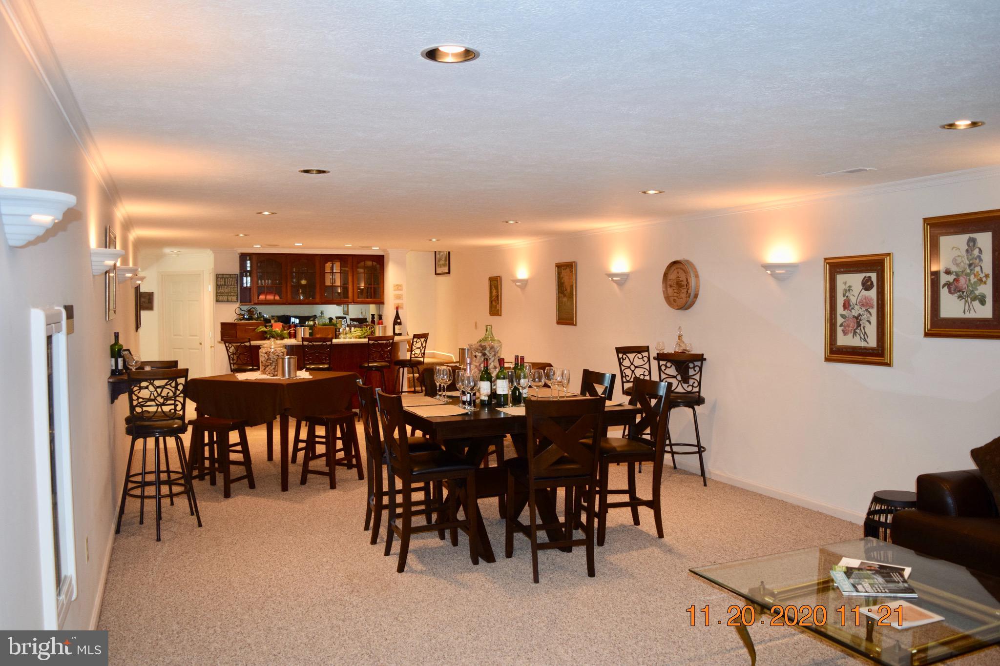 34 Wedgewood Road Newark, DE 19711 - Photo 25 of 42 Built in wet bar. Full bath in finished basement
