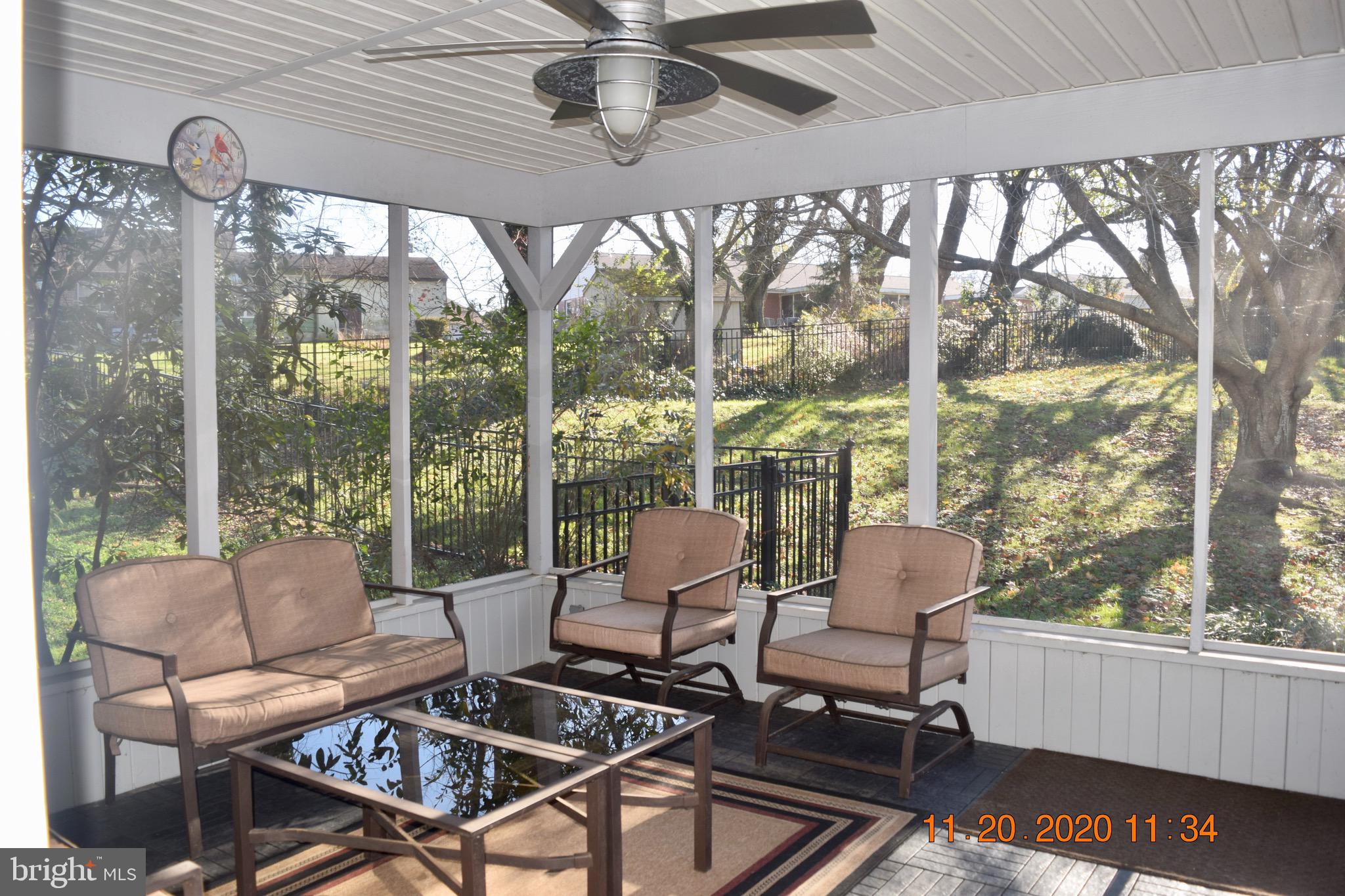 34 Wedgewood Road Newark, DE 19711 - Photo 31 of 42 Sunporch area off family room overlooking back