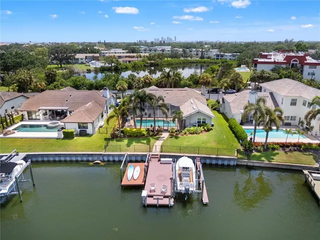 $1,399,000 | 4673 Alisa Circle Northeast, St. Petersburg, FL 33703
