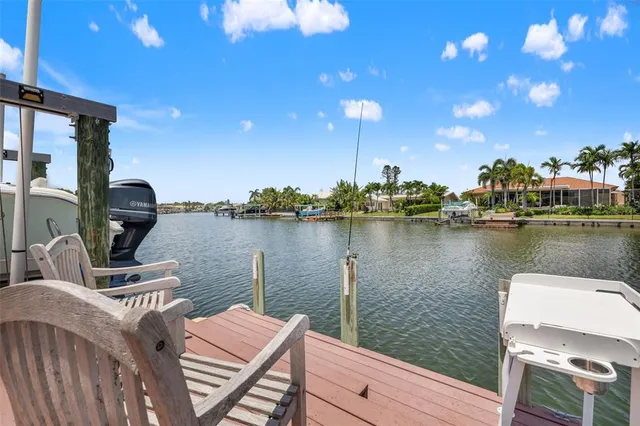 $1,399,000 | 4673 Alisa Circle Northeast, St. Petersburg, FL 33703
