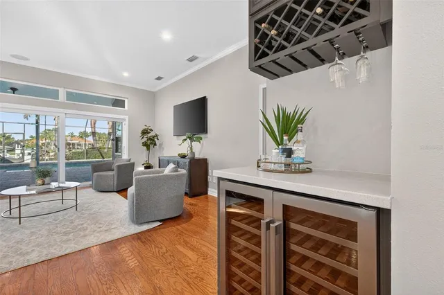 $1,399,000 | 4673 Alisa Circle Northeast, St. Petersburg, FL 33703