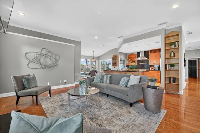 $1,399,000 | 4673 Alisa Circle Northeast, St. Petersburg, FL 33703