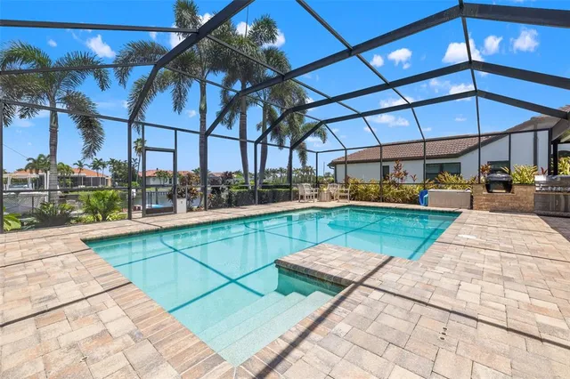 $1,399,000 | 4673 Alisa Circle Northeast, St. Petersburg, FL 33703
