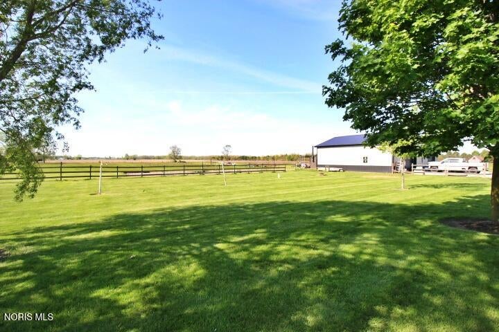 1087 Joseph Road Luckey, OH 43443 - Photo 10 of 37 IMG_5259