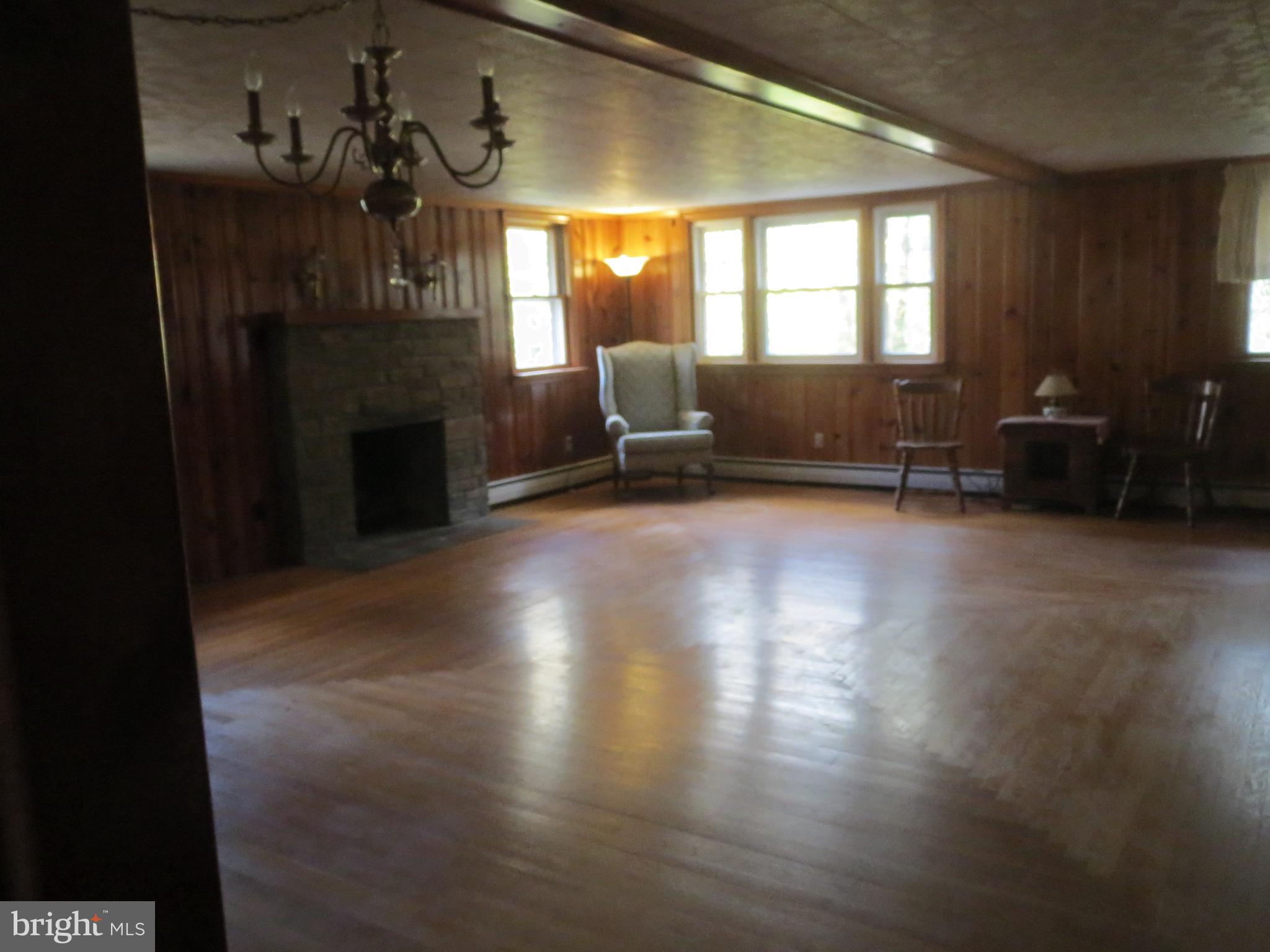 1405 Snyder Road Green Lane, PA 18054 - Photo 14 of 18 Gallery Image 14