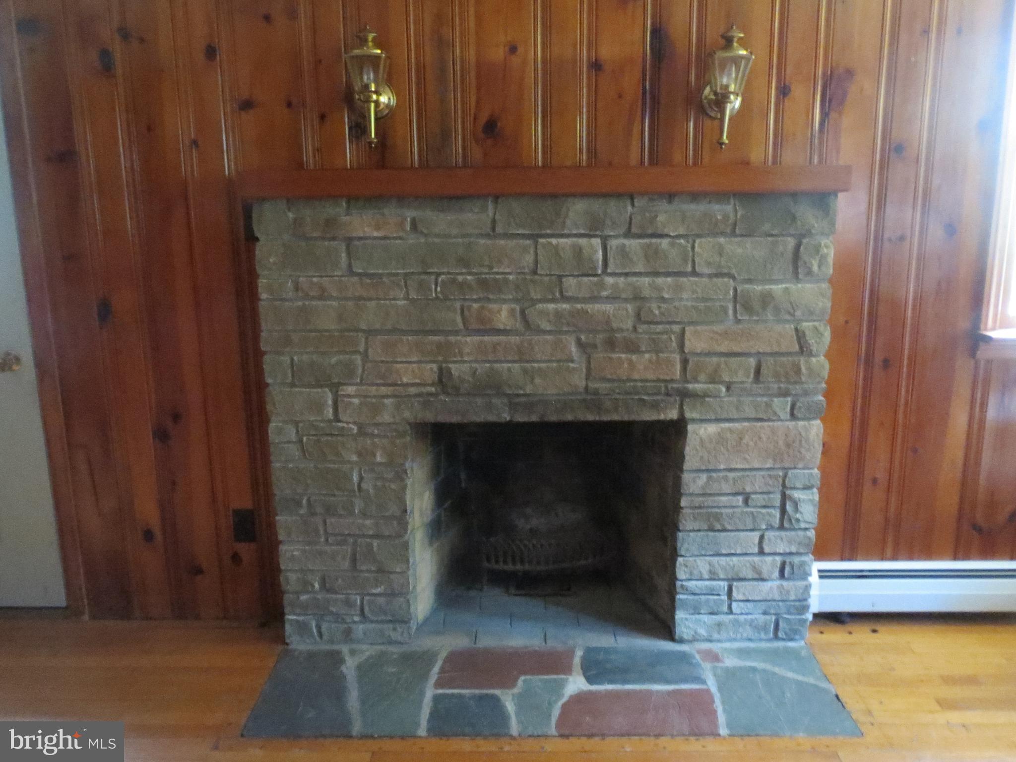 1405 Snyder Road Green Lane, PA 18054 - Photo 8 of 18 Gallery Image 8