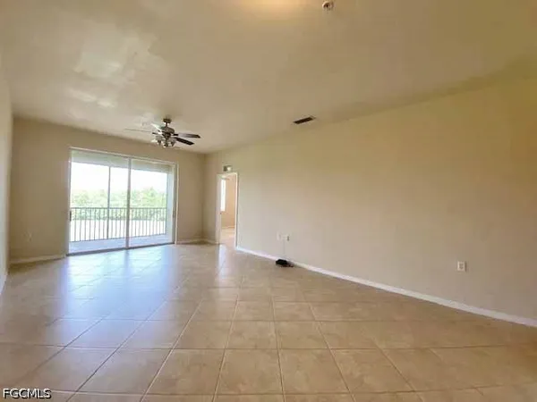 $1,999 | 10317 Heritage Bay Boulevard, Unit 1443, Naples, FL 34120