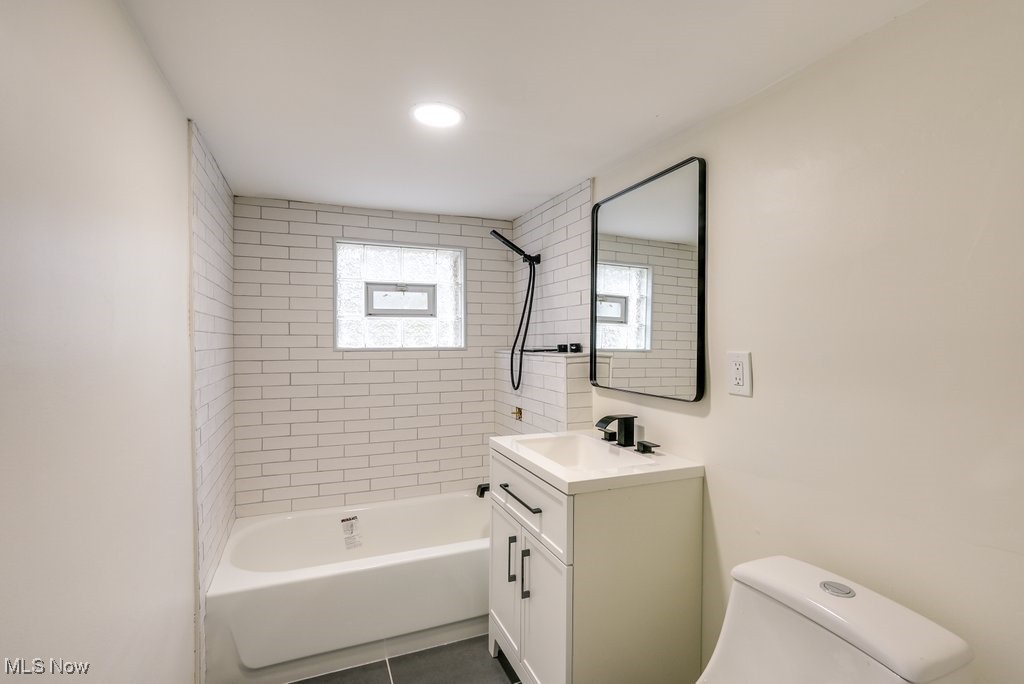 3238 Yorkshire Road Cleveland, OH 44118 - Photo 31 of 33 Gallery Image 31