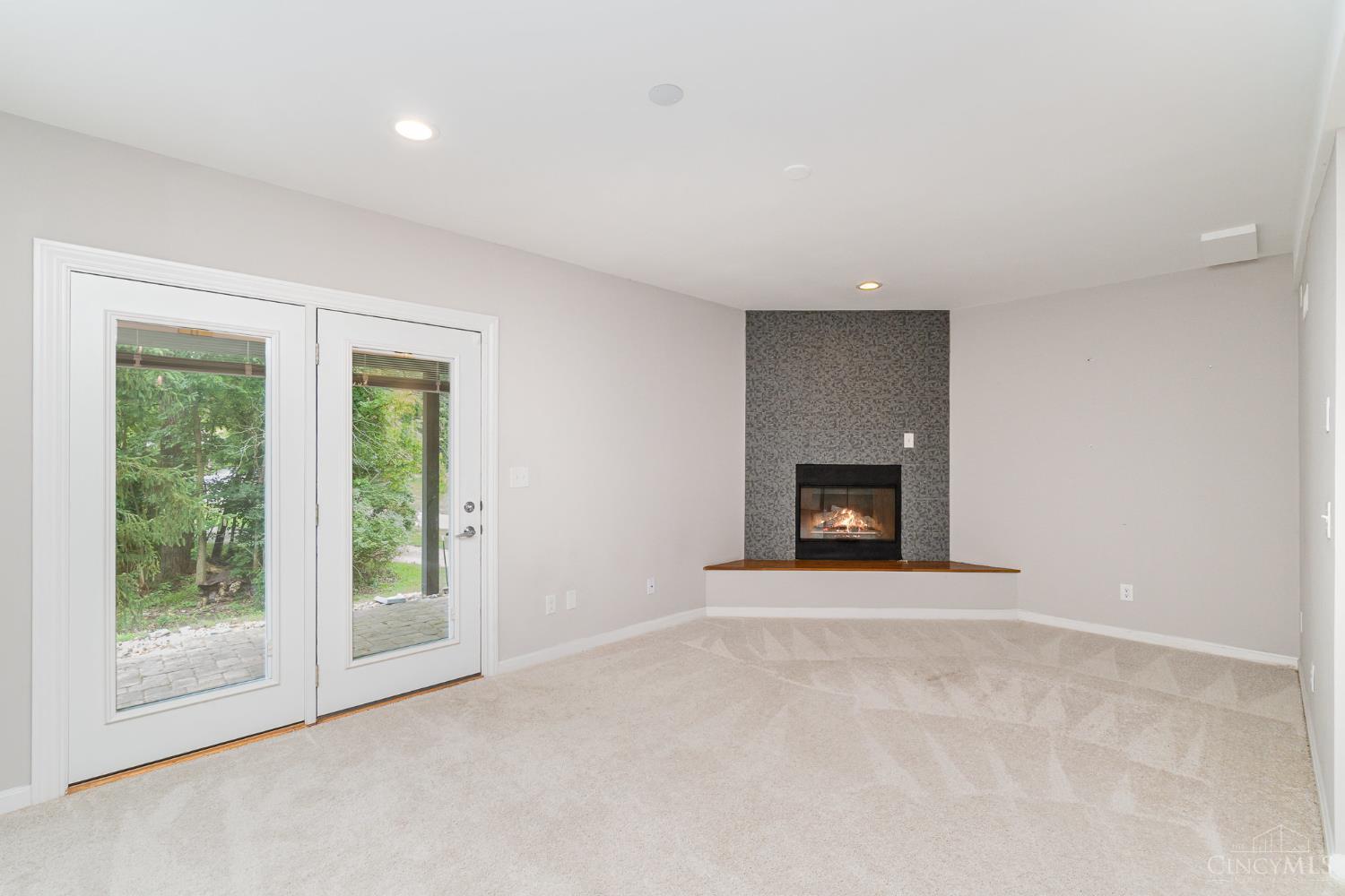 8890 East Kemper Road Montgomery, OH 45249 - Photo 29 of 39 Gallery Image 29