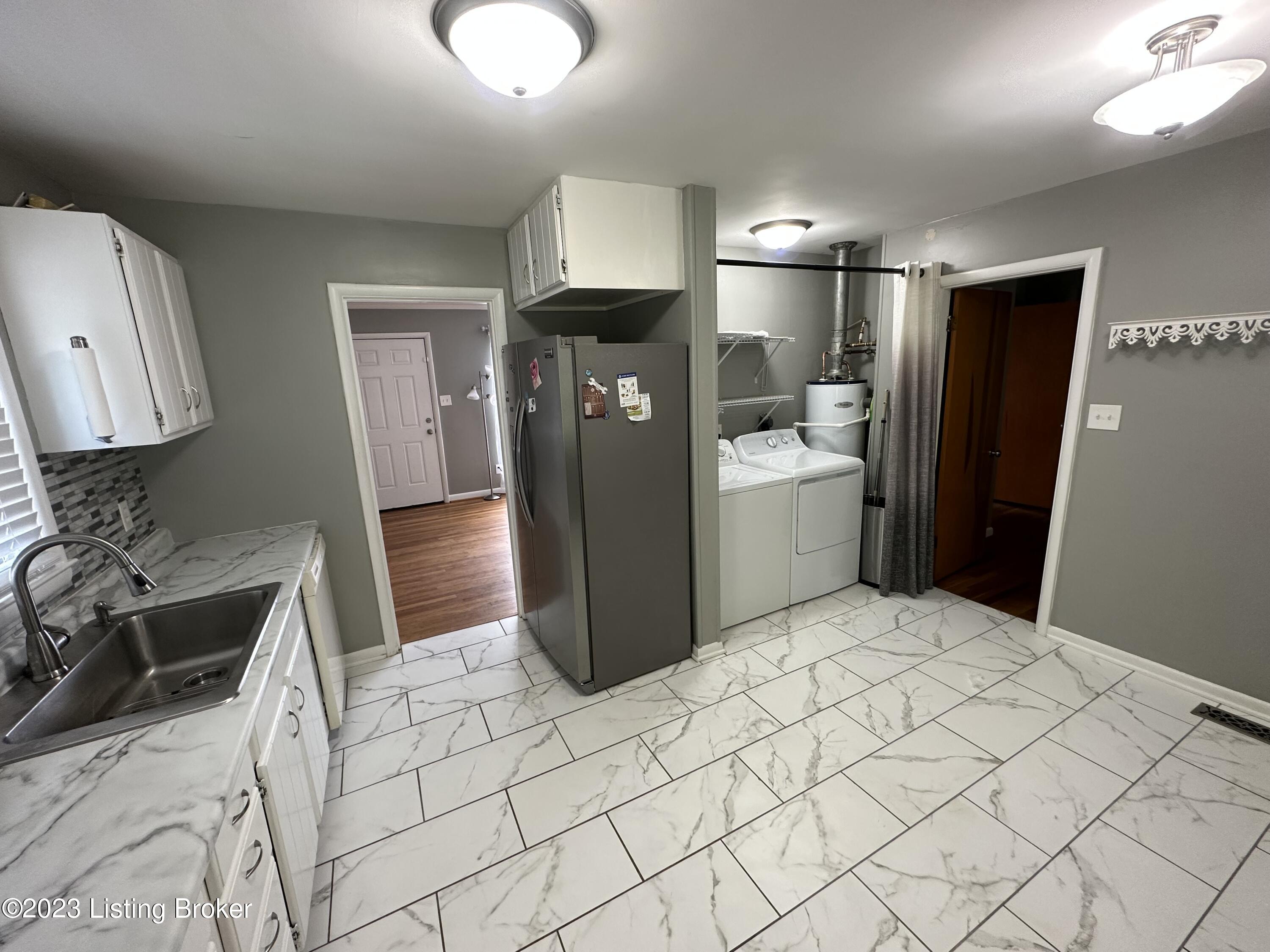 1858 Normandy Road Lexington, KY 40504 - Photo 10 of 16 IMG_2862