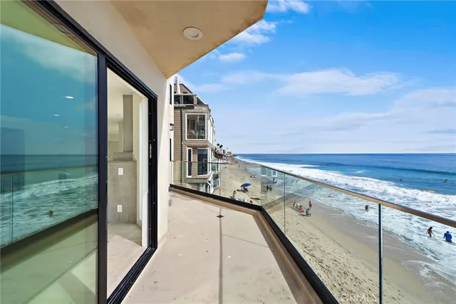 $29,500 | 715 Ocean Front, Laguna Beach, CA 92651