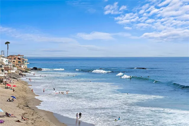 $29,500 | 715 Ocean Front, Laguna Beach, CA 92651