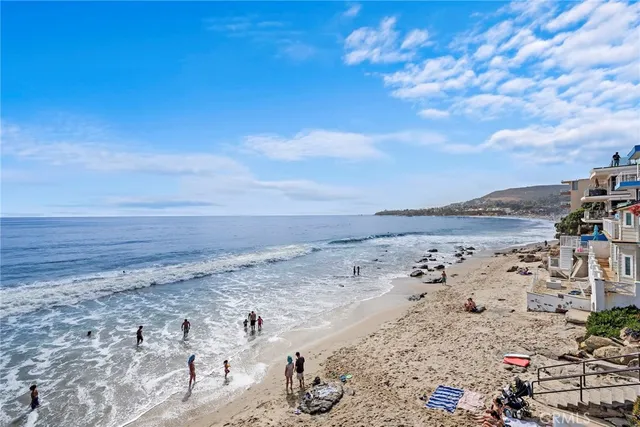 $29,500 | 715 Ocean Front, Laguna Beach, CA 92651
