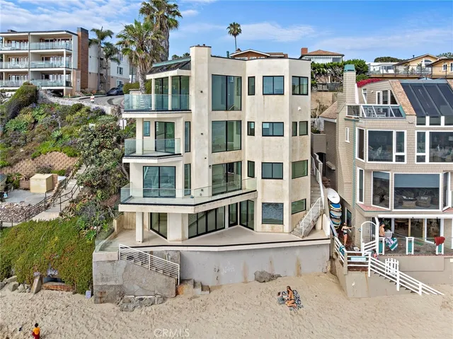 $29,500 | 715 Ocean Front, Laguna Beach, CA 92651