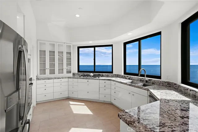 $29,500 | 715 Ocean Front, Laguna Beach, CA 92651