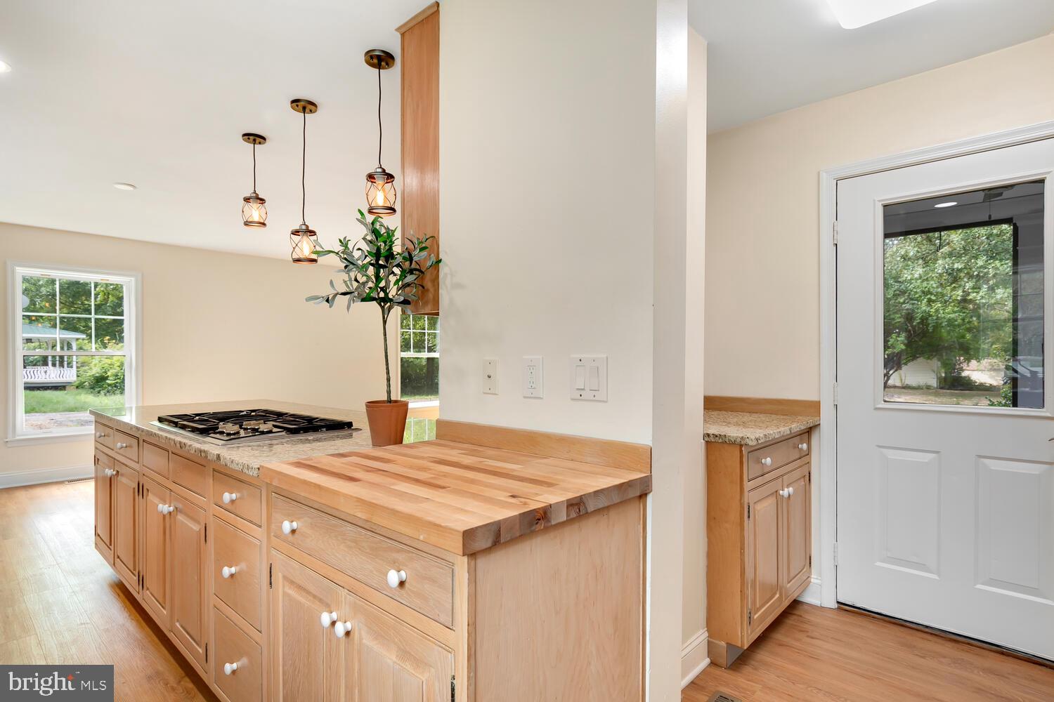 6957 Bellevue Road Royal Oak, MD 21662 - Photo 15 of 47 KITCHEN
