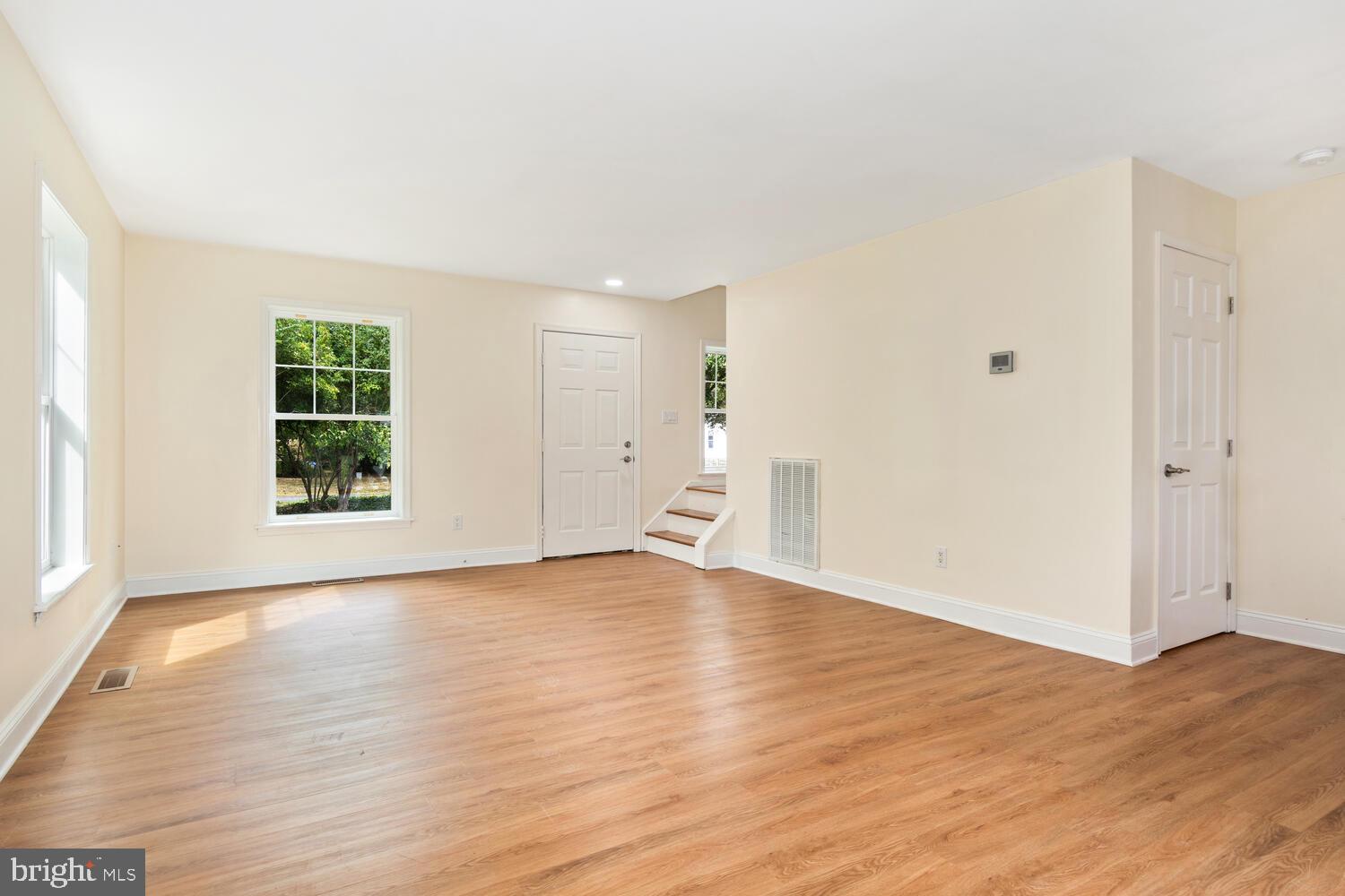 6957 Bellevue Road Royal Oak, MD 21662 - Photo 5 of 47 GREAT ROOM