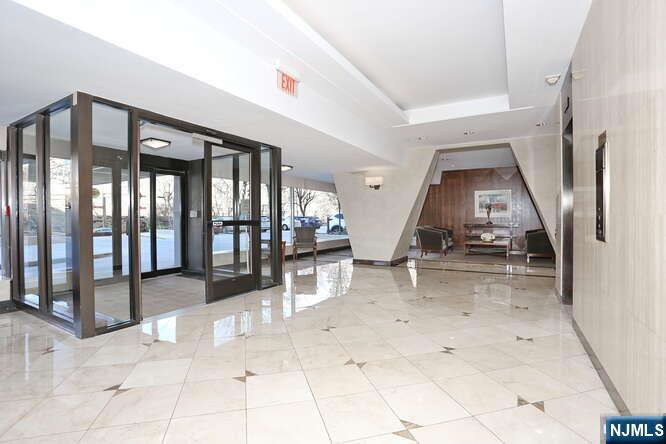 4 Horizon Road, Unit 1027 Fort Lee, NJ 07024 - Photo 38 of 38